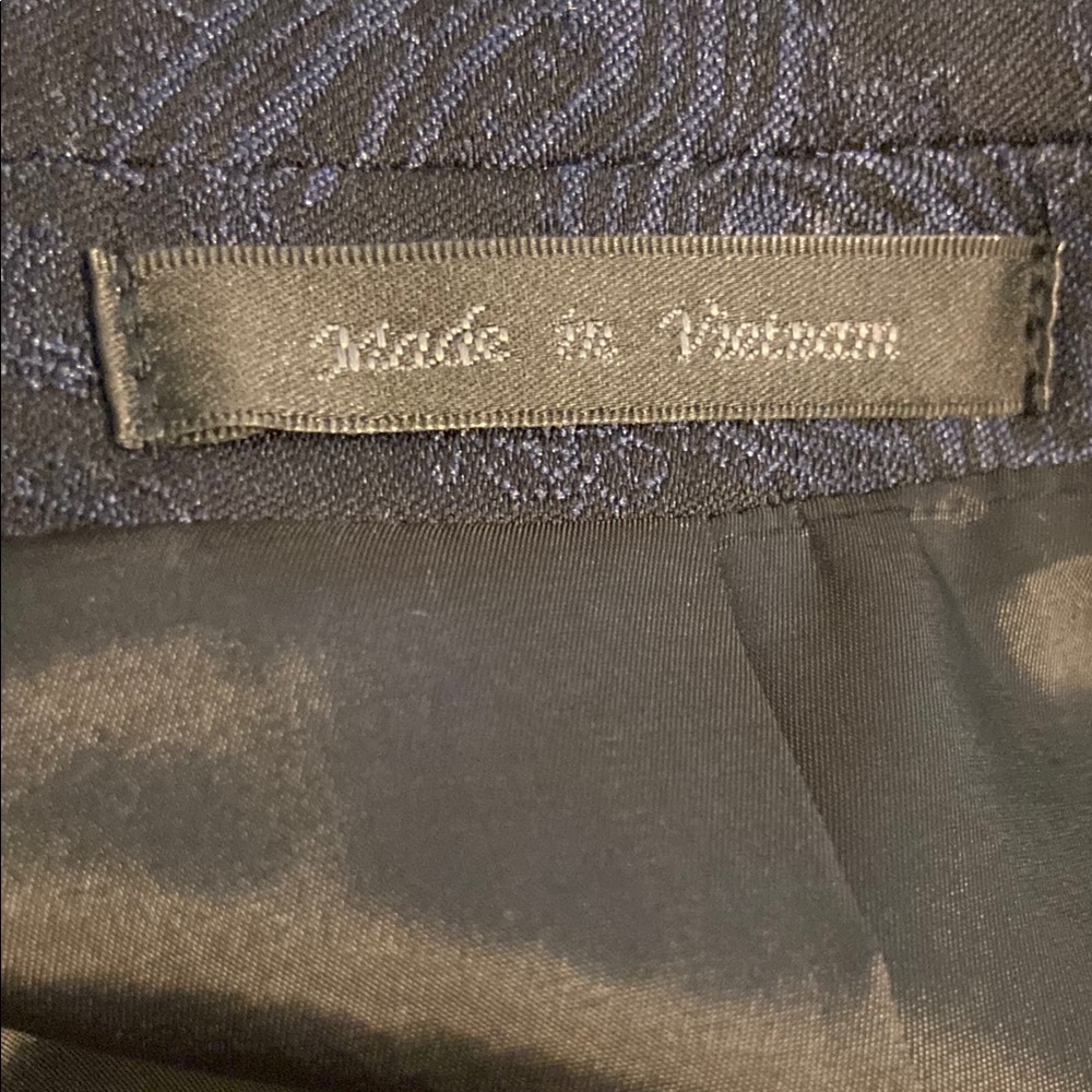 Van Heusen Men's Jacquard Print Black Tuxedo Blazer Sz 44R Slim Fit - Picture 10 of 10